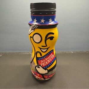 Mr. Peanut Dry Roasted Peanuts Container